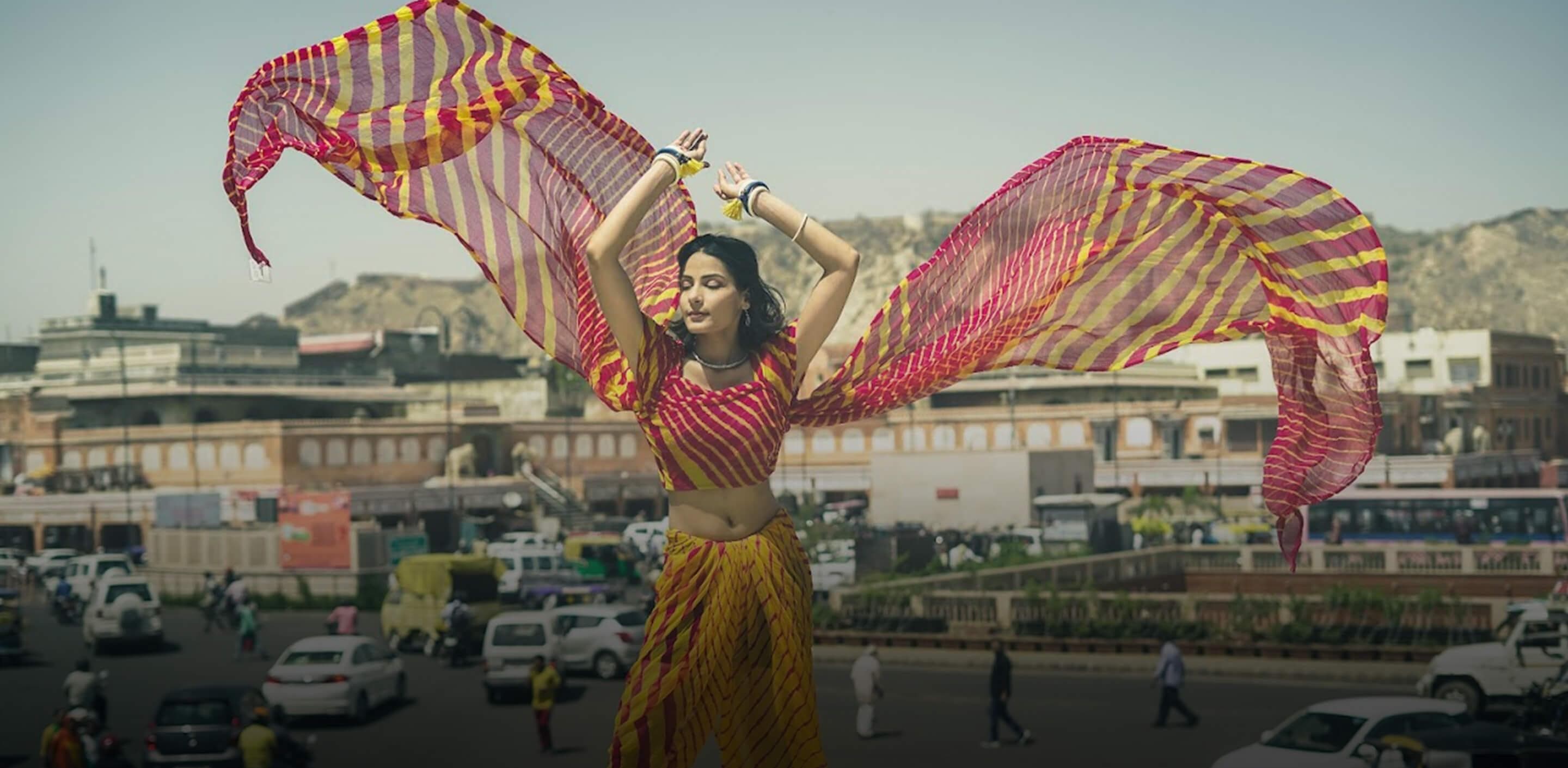 The Art of Leheriya And Bandhani