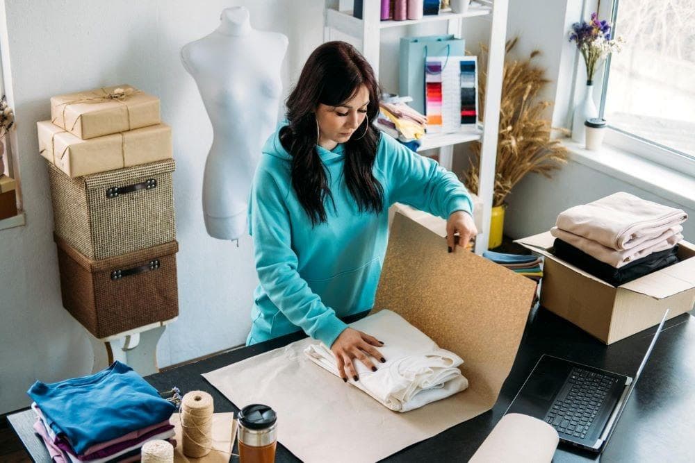 Best B2B Platforms To Buy Custom Apparel In Bulk