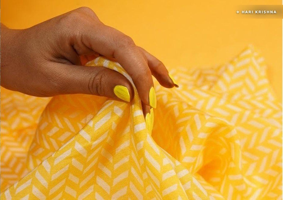 How to Choose the Right Fabric for Your Wedding Dress