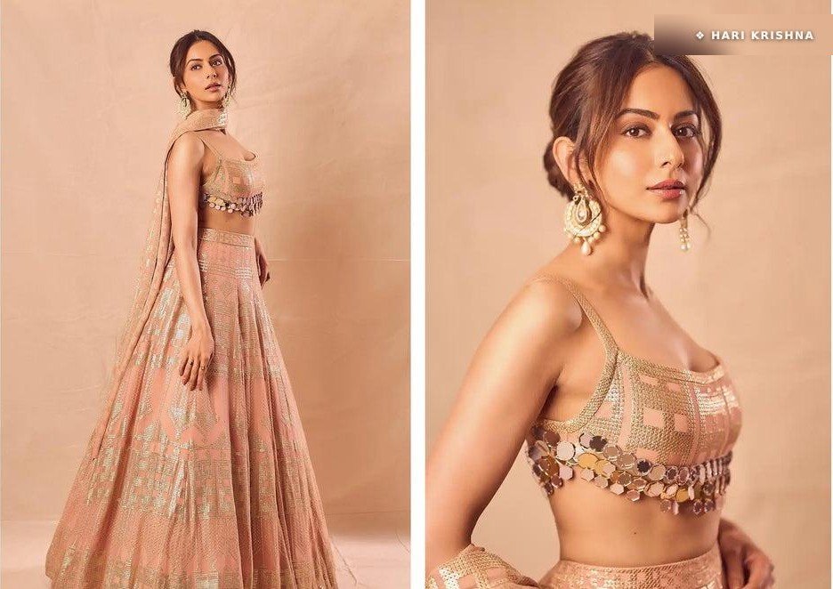 Rakul in Manish Malhotra’s designer corset